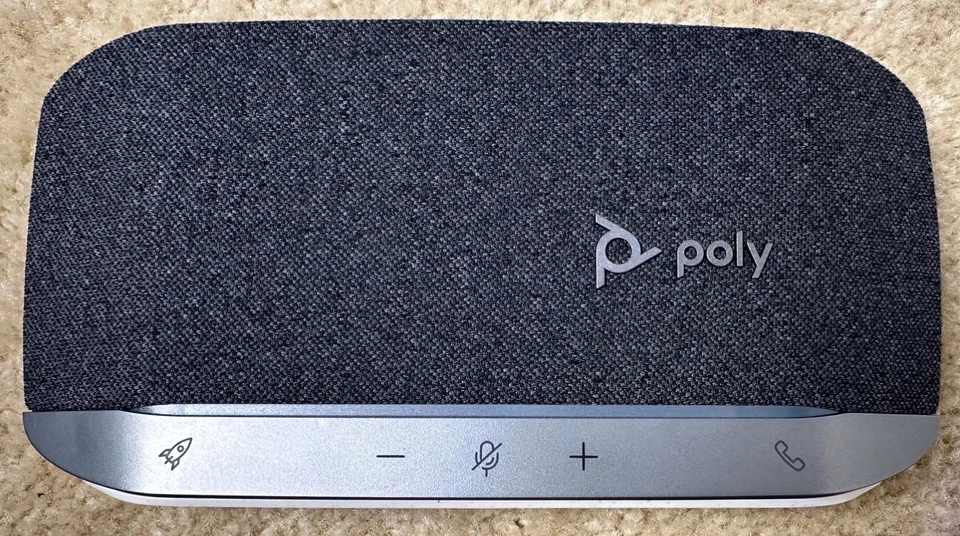 Poly Studio P5 Webcam con Poly Sync 20 Kit Altoparlante Adattatore Bluetooth USB A - Immagine 4 di 4