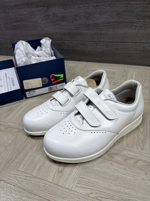 SAS Me Too USA Made Women 7 WW Wide White Double Strap Leather New In Box Shoe