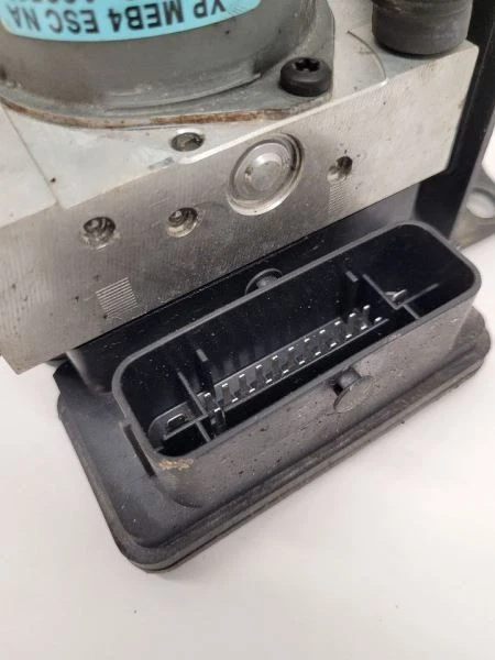 Conjunto de actuador y bomba de pieza de freno antibloqueo KIA SEDONA 2015-2018 58920A9350 Foto 3 de 4