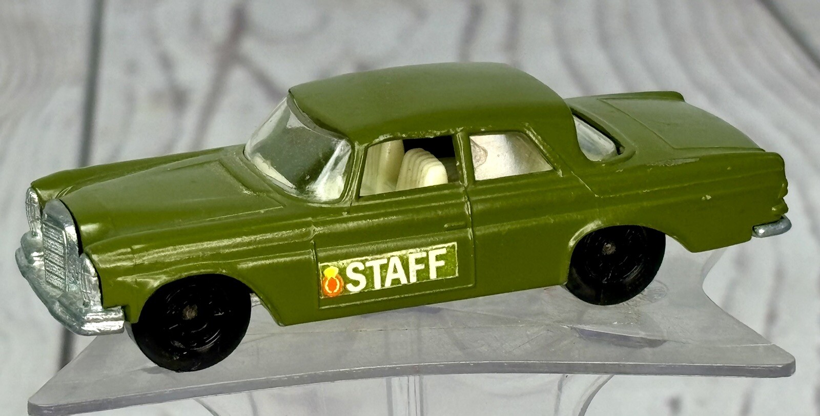 Vintage Matchbox Superfast Military Green Staff Mercedes Benz 300 SE 1/64 Car