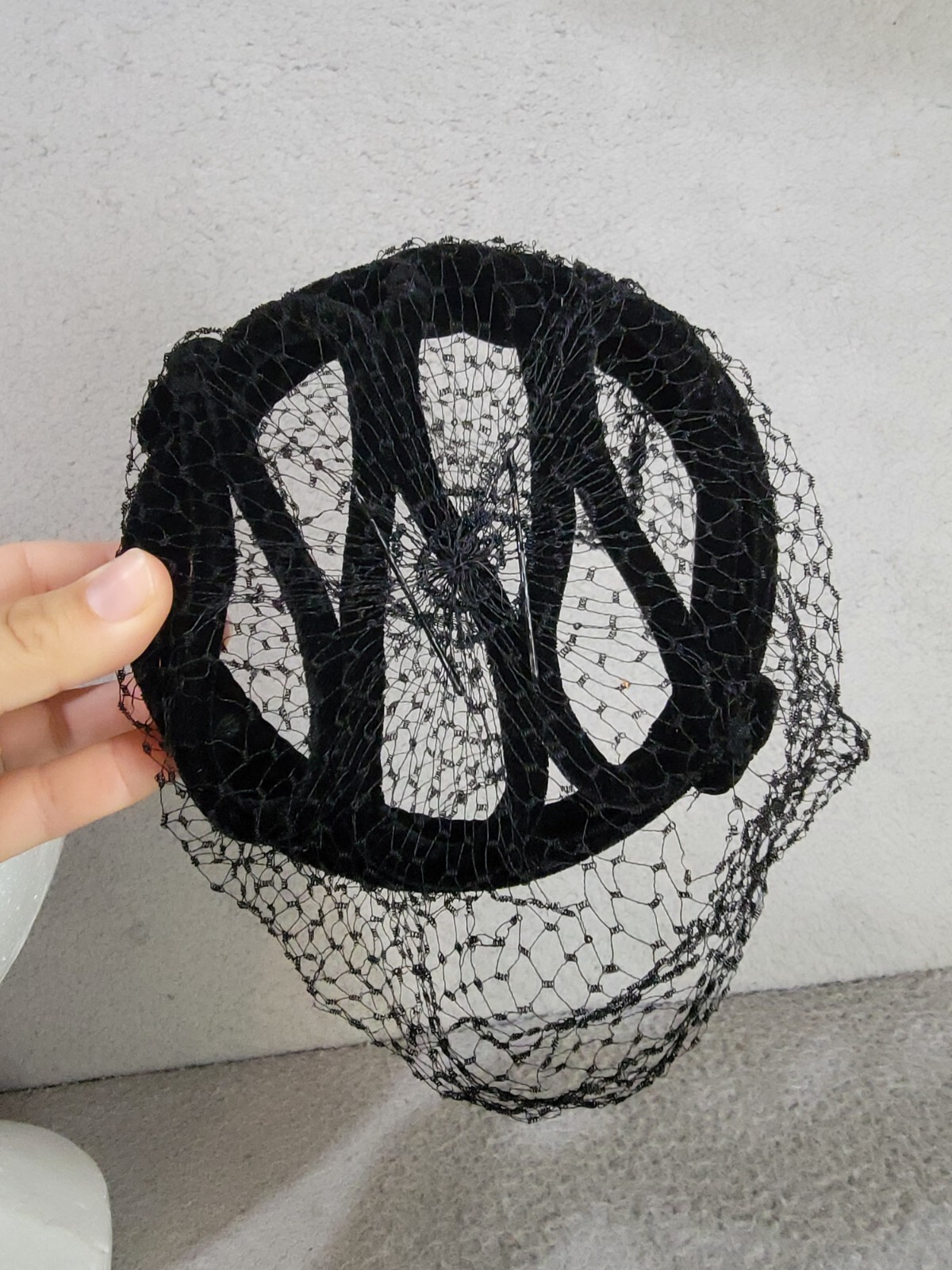 1950s Veiled Pillbox Hat Black Velvet Vintage Fascinator Falak Tayyeb