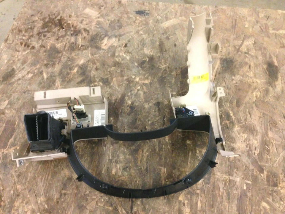 Suzuki XL7 2008 tablero velocímetro bisel embellecedor (25818920) 2007-2009 Foto 2 de 3