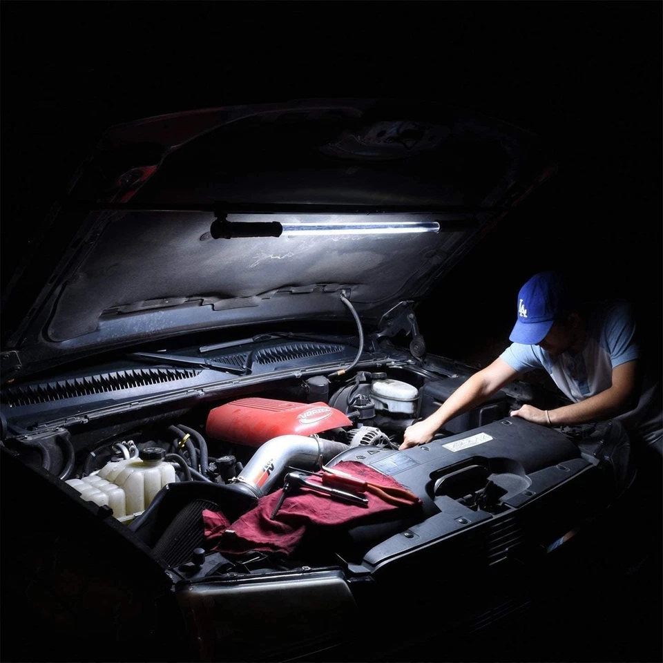 Luz de trabajo recargable inalámbrica debajo del capó, barra de luz LED con máximo 1.200 lúmenes Foto 2 de 4