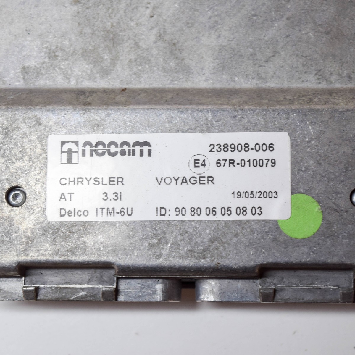 CHRYSLER VOYAGER MK4 LPG Control Unit ECU 67R-010079 3.3