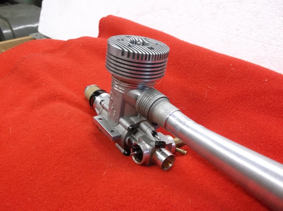 ROSSI 61- STAMPED .81 Racing Nitro Glow FANJET ENGINE/MOTOR V. G. COND. - Image 4 of 4