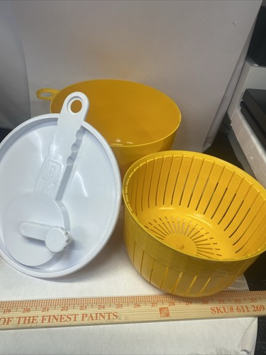 Vtg Copco Large Yellow Salad Spinner White Lid Sam Lebowitz Design #604 USA EUC - Picture 14 of 18