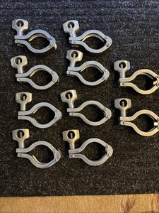 1 - 1 1/2 Stainless Double Pin Pipe Clamp Lot Of 10 Lightly Used If Used At All