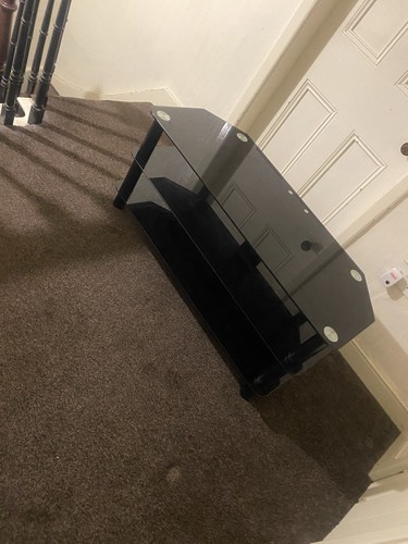 40 Zoll TV Standgerät in schwarz zu verkaufen, nur Abholung!