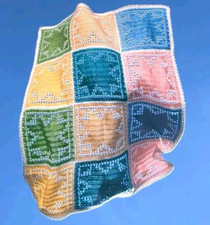 60er Jahre Handarbeit Häkeldecke Überwurf Vintage Retro Deko groß 135 cm x 115 cm