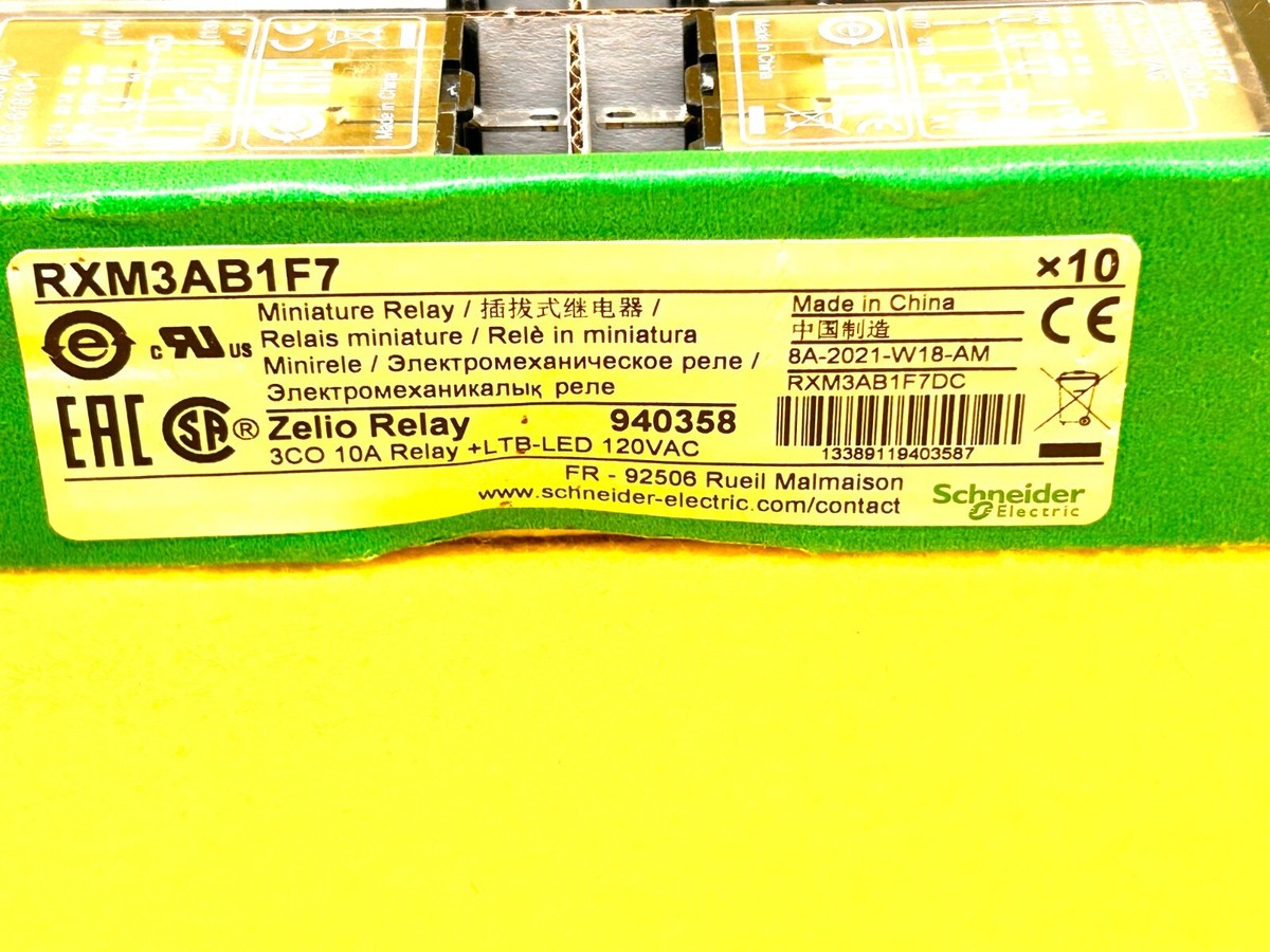 BOX of (10) SCHNEIDER ELECTRIC RXM3AB1F7 MINIATURE 10A 11 PIN