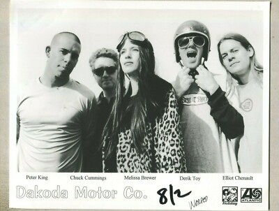 Dakoda Motor Peter King, Melissa Brewer Musical Group Press