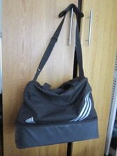 ADIDAS GOLF LOCKER HOLDALL WITH ZIP SHOE COMPARTMENT,VILAMOURA,GOOD FOR FOOTBALL