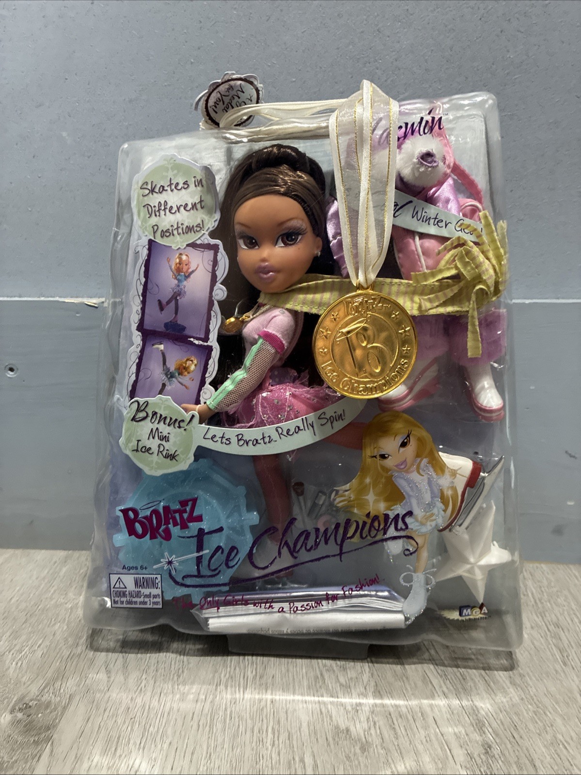 Bratz On Ice Dana Ice Champions In Box MGA Doll