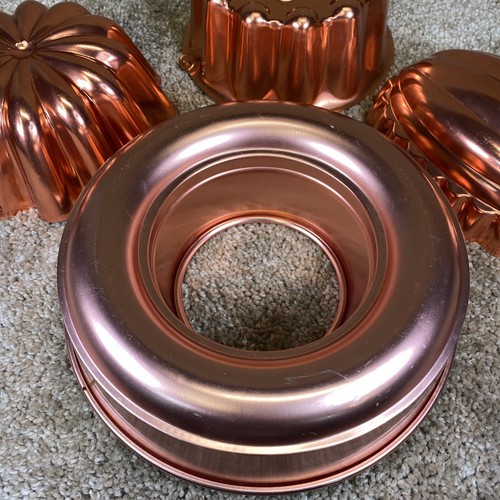 Jello Molds Copper Color Hanging Set Of Four. - Picture 7 of 10