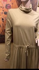 Hess Natur Kleid In olive/ Khakifarben In Der Grösse 42 Baumwolle/ Schurwolle