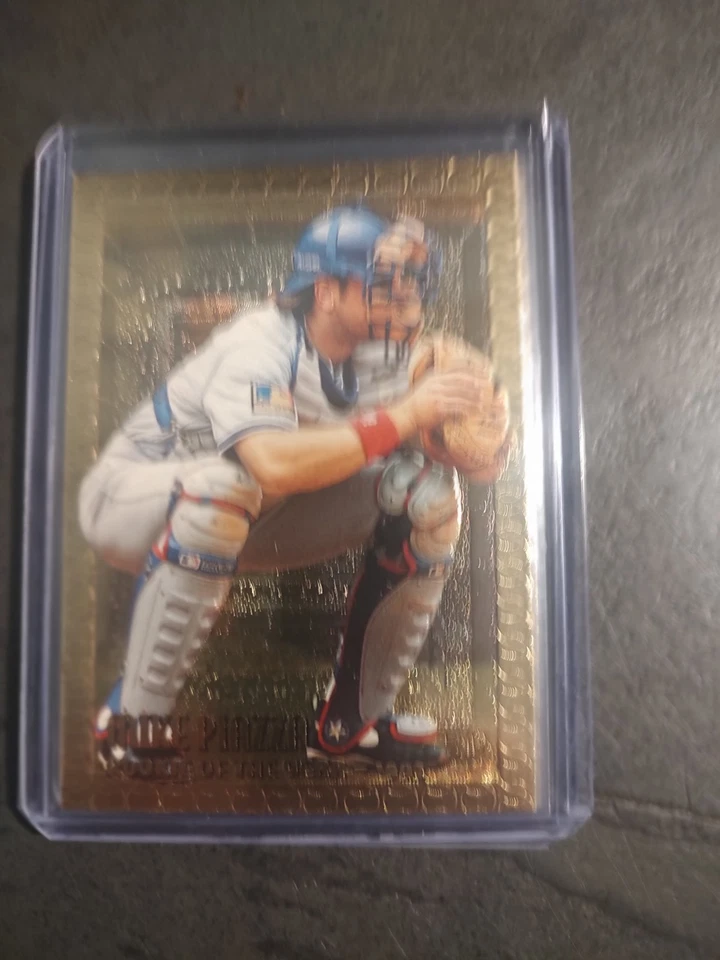 1995 Topps Embossed Golden idols Cards - Image 3 of 4