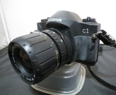 Cosina C1 analoge Spiegelreflexkamera 35 mm mit Objektiv 35 70 mm 3,5 4,8