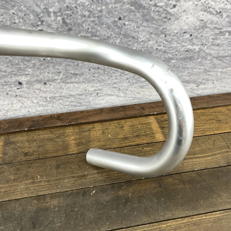 Manillar vintage Nitto Olympiade 115 Track Drop 40 cm 25,4 mm Japón aluminio Foto 4 de 4