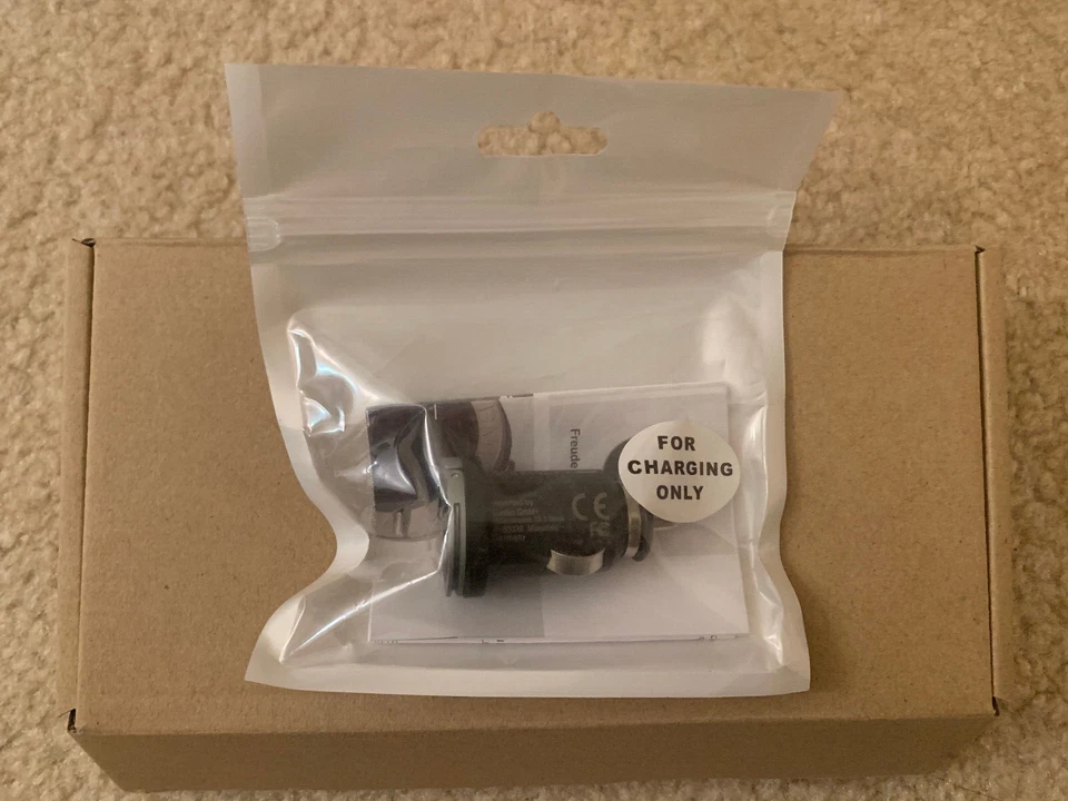 New~OEM Genuine BMW Dual USB Charger Charging Adaptor 65412311598 2 ports - Image 4 of 4