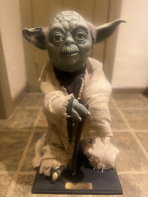 Illusive Limited Edition 2200 of 9500 Yoda 2ft hand painted figure