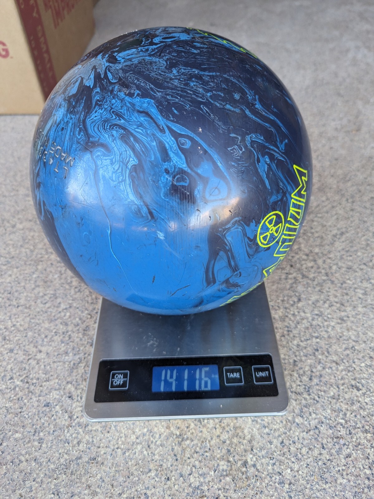 Lane #1 BUZZSAW Bowling Ball Uranium  Marbled Blue 14.5lbs - USA Made