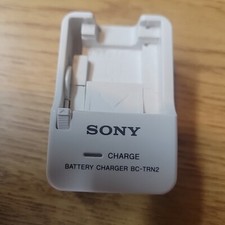 Sony BC-TRN2 Battery charger for use with N, G, D, T, R, E Series batteries