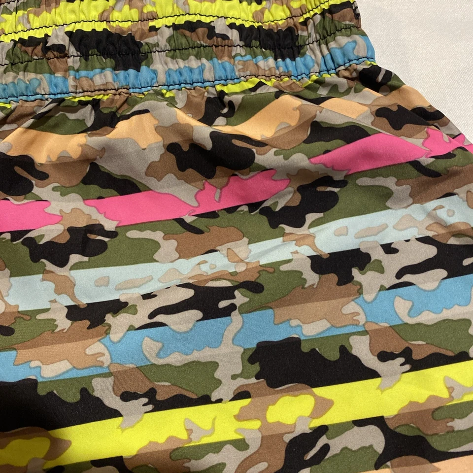 Pantalones Cortos Op Ocean Pacific Para Mujer Juniors Casi De Colección Talla M 7-9 Tropical Camuflaje Arco Iris Foto 4 de 4