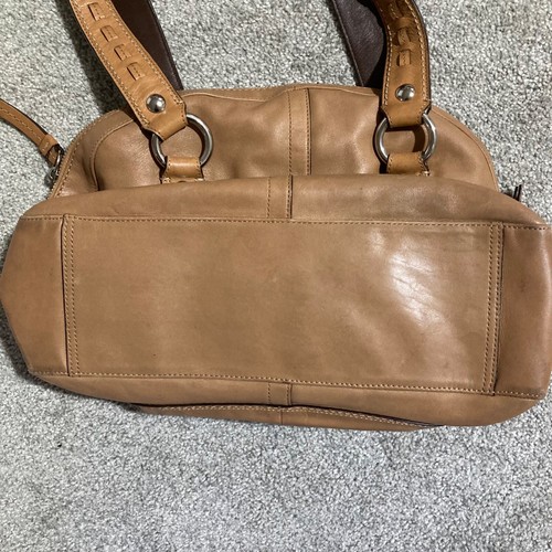 EUC Authentic Coach Soho Buckle Dome Leather Bag Purse Tan Vintage F13111 - Picture 14 of 19