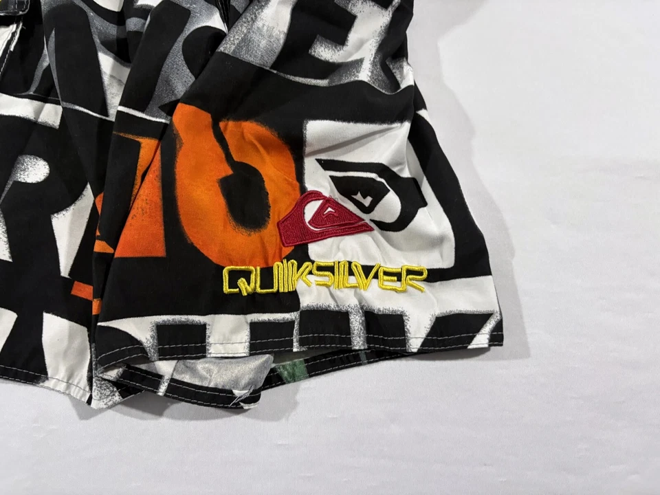 Quiksilver VTG Canvas Swim Board Shorts 90s Y2K  Mens Cargo Pocket Spellout 34 - Image 3 of 4