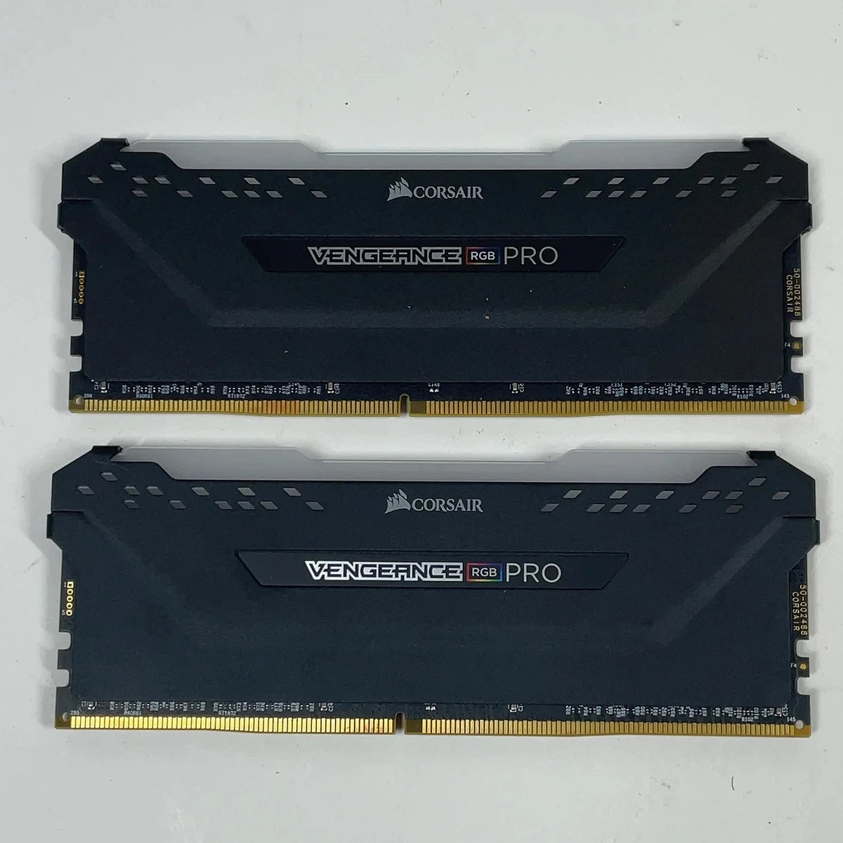 25+ Corsair DDR4 SDRAM 32 GB Total Capacity Memory (RAM) for sale