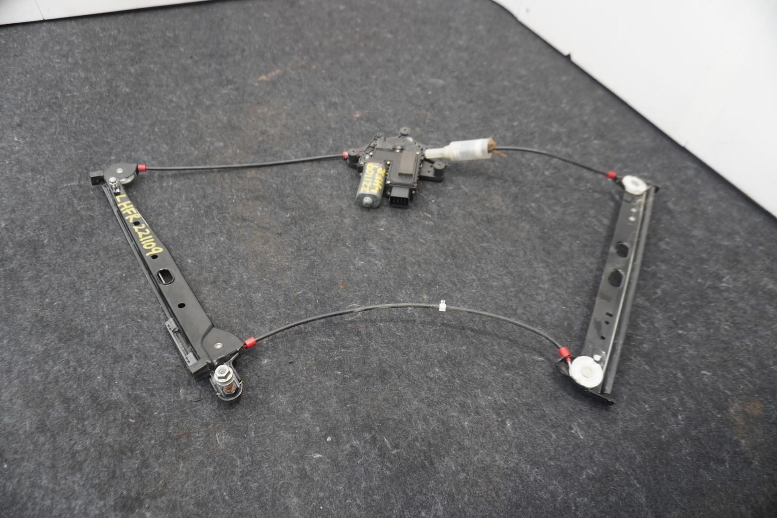 Front Door Window Regulator Motor 6G33-F23201-AE OEM Aston Martin Vantage 06-16