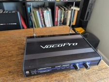 VocoPro UHF Dual Channel Wireless Microphone System Model UHF-3200 TESTED 