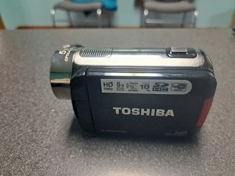 Toshiba Camileo H30 High Definition Camcorder Camera Used Open Box - Image 2 of 4