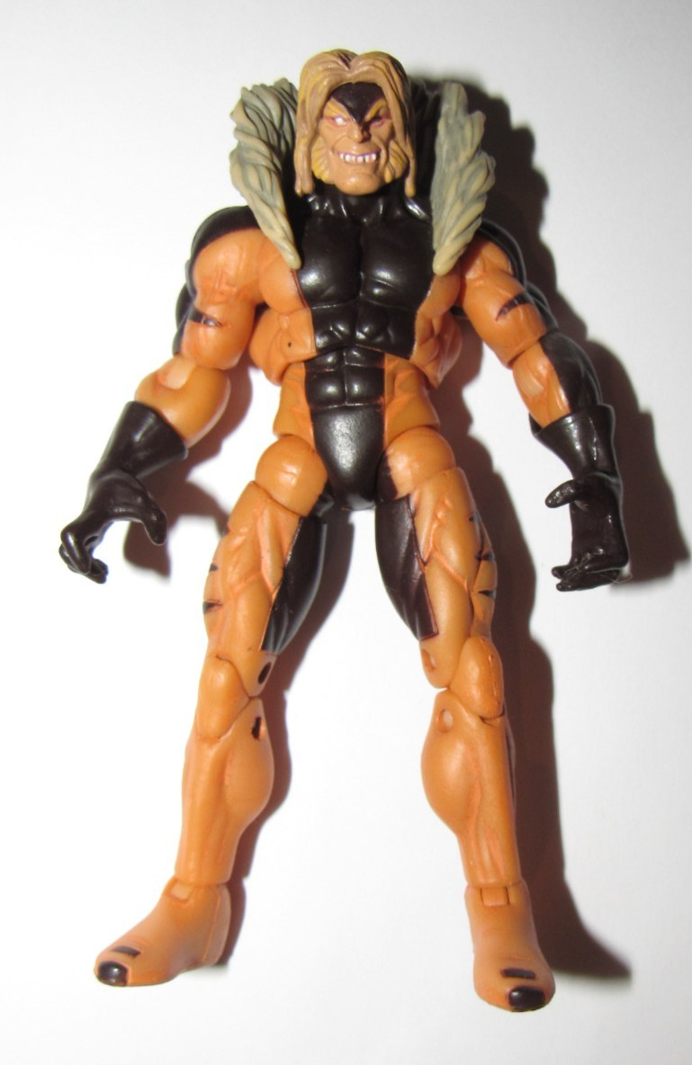 Marvel Universe 3.75 figure Sabretooth Comic Packs complete excellent