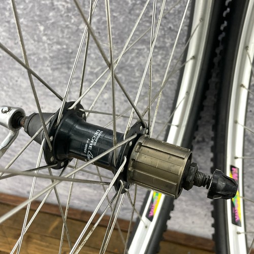 Vintage Araya RM-17 Wheel Set 26 in Pink Logo Deore LX FH-M563 Mountain RM17 90s - Picture 6 of 16
