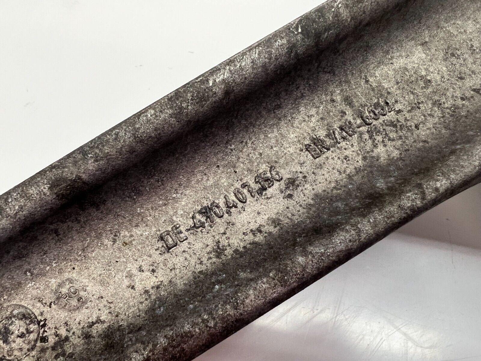 LAMBORGHINI AVENTADOR FRONT RIGHT PASSENGER LOWER CONTROL ARM OEM 470407152H 