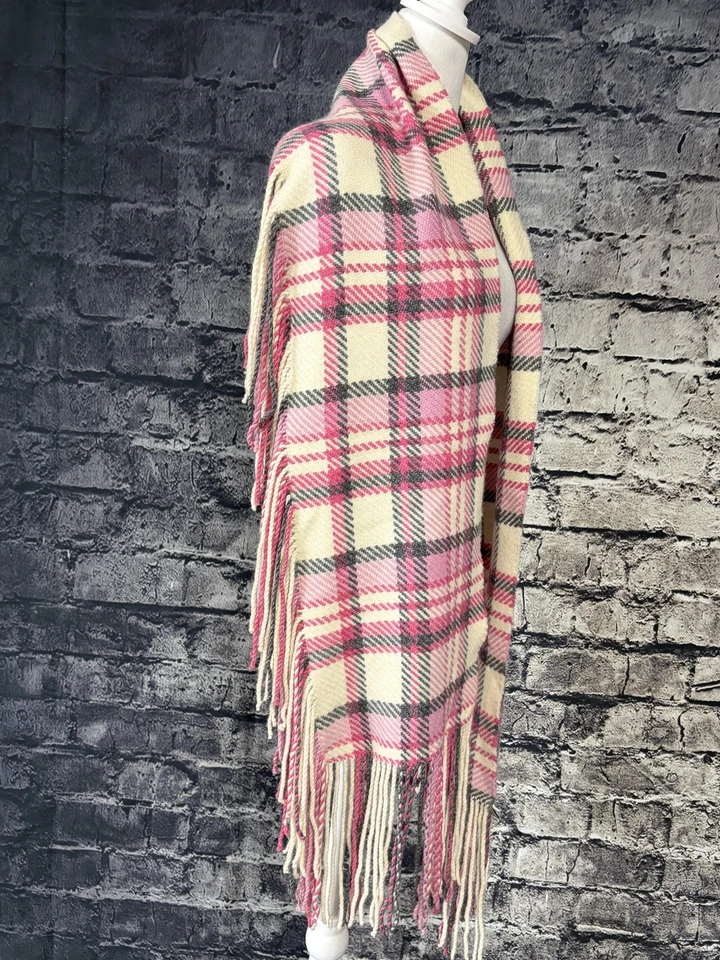 Винтажный женский шарф Banana Republic один размер розовая клетка бахрома кашемир 00s - Изображение 3 из 4