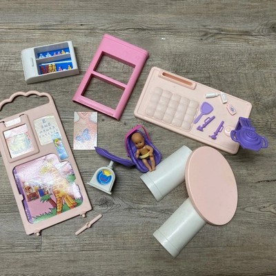 Barbie Baby Medical Center Baby Care Kinderarzt Set Mit Baby Und Trage