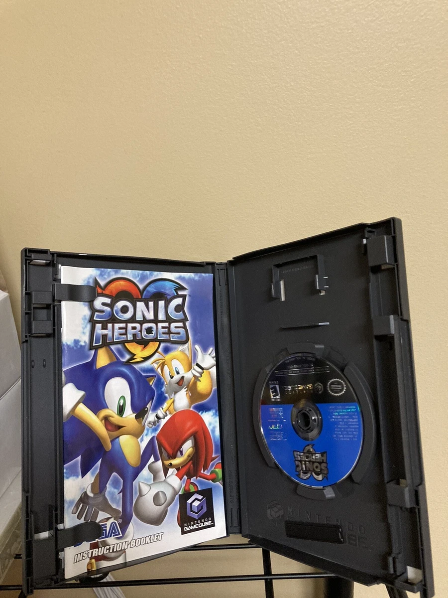 Sonic Heroes (Nintendo GameCube, 2004) COMPLETE! Tested & Working! In DVD  box 696554821958