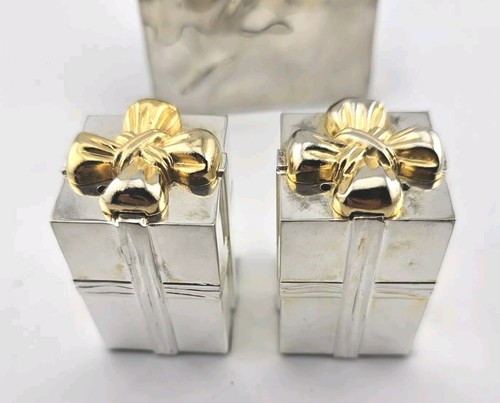 Godinger Silver Art Co. de colección Salero y pimentero envuelto regalos Navidad - Imagen 6 de 12