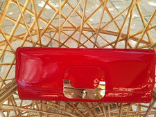 Damen Clutch rot Lackleder-Optik, goldfarbene...