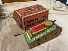 VINTAGE MARX 10 INCH TIN WIND UP TANK W/POP UP SOLDIER and original box