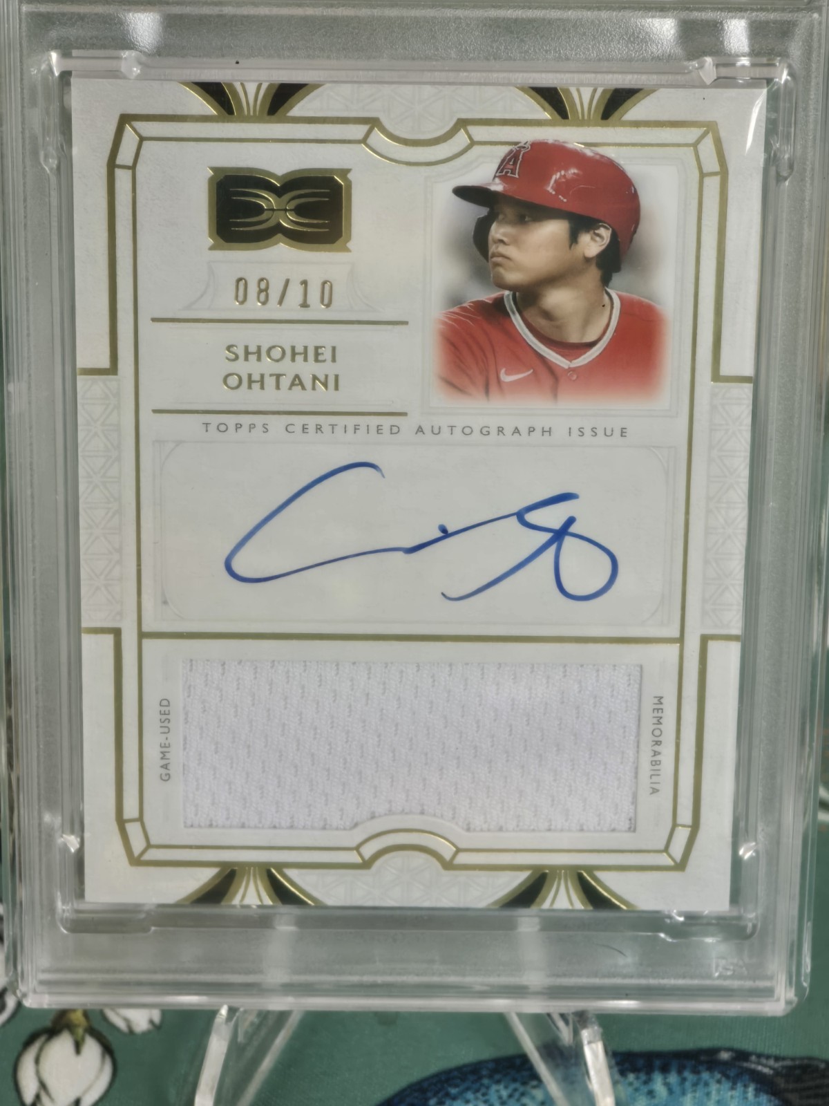 2024 Topps Definitive SHOHEI OHTANI Auto Relic /10 PSA 9 POP 1 NH GAME-USED view 4