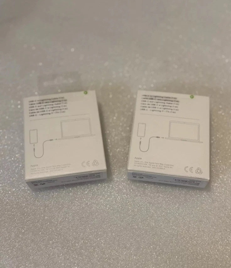 Set of 2 Apple 1m (3ft) Lightning to USB-C Charging Cables Cords