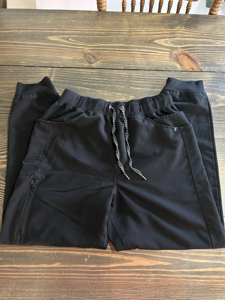 Jaanuu 磨砂套装黑色女式 L 码 — 第 4/4 张图片