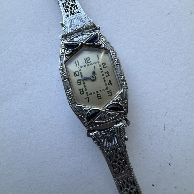 AV40 VTG Westfield Ladies Art Deco Style Mechanical Watch For Repair Sold As Is