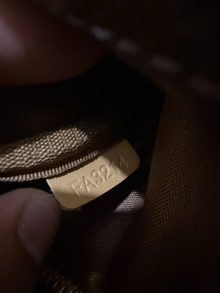 Sac Louis Vuitton Nano Speedy - Photo 4/4