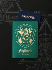 Wizard World Green PU Gold Hot Stamping Passport Holder
