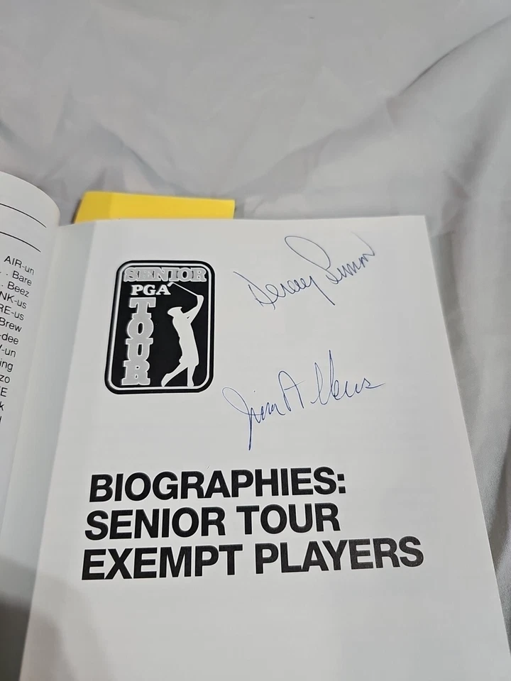 RARE Official SR PGA TOUR BOOK 1991 Media Guide 224 Page Paperback 71 Autographs - Image 4 of 4