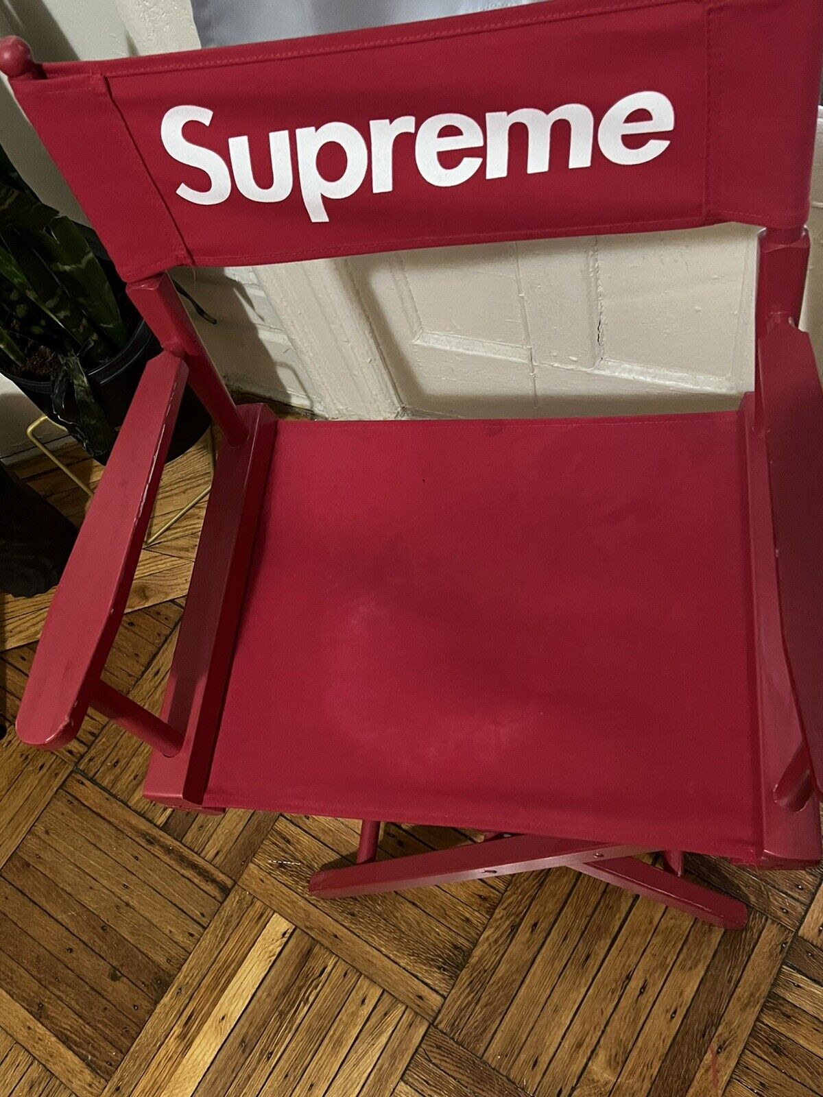 Supreme Director's Chair (Red) 18